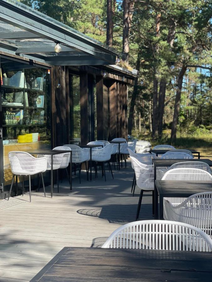 Divas Laivas With A Terrace Apartment Kesterciems